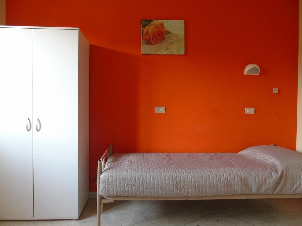 Hotel Morri'S Rimini Room photo